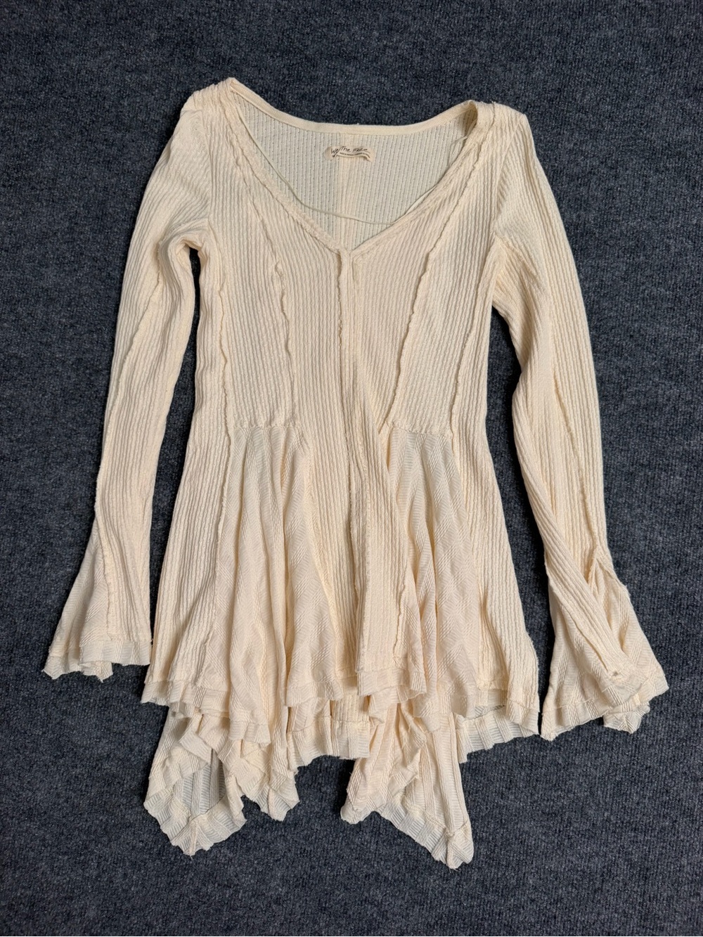 We The Free Cream Ribbed V-Neck Peplum Tunic